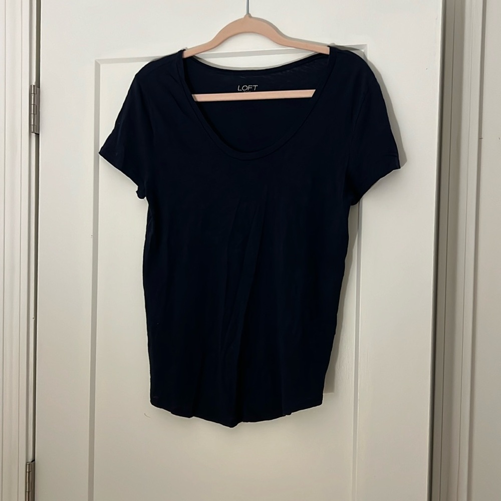 Ann Taylor Loft outlet Tee Navy